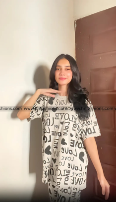 Drop Shoulder Love Printed  Night Suit