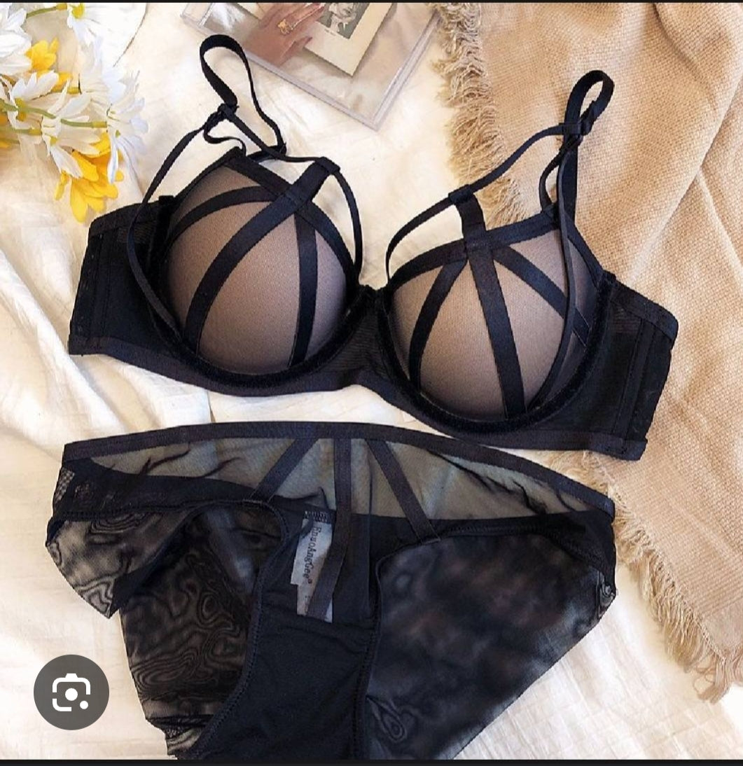 Cross innerwear