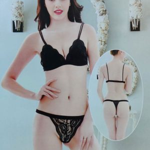 Sexy Lingerie Bra & Panty Set – Bold, Elegant & Comfortable